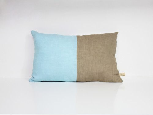 COUSSIN MOITIE BLEUE